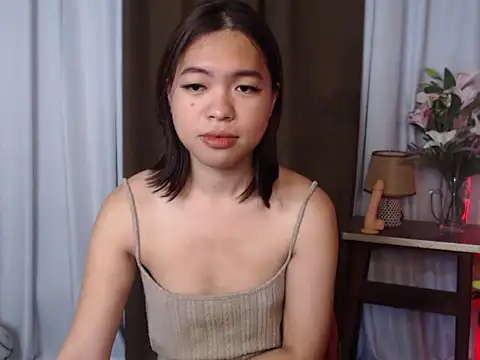 Snapshot of miss_ella28 chatting on September 2025 10:45:01 PM miss ella28 online show from September 2025 10:45:01 PM