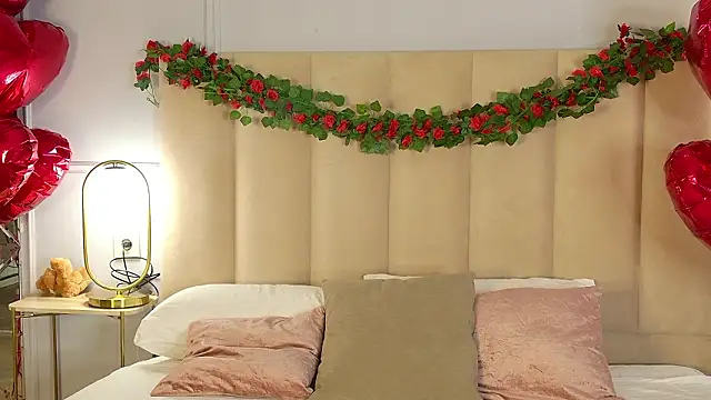 AdoraCortes online show from February 2026 05:19:02 AM