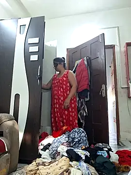 SIMIHOT online show from November 2025 08:57:01 AM