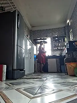 SIMIHOT online show from April 2026 07:11:01 AM