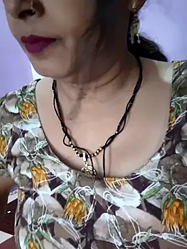 Snapshot of Sonalihot_ chatting on May 2026 07:17:01 AM Sonalihot online show from May 2026 07:17:01 AM
