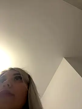 Snapshot of Princess-Jasmine07 chatting on October 2025 06:20:02 PM Princess-Jasmine07 online show from October 2025 06:20:02 PM