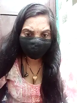 Payal-001 online show from November 2025 10:47:01 AM