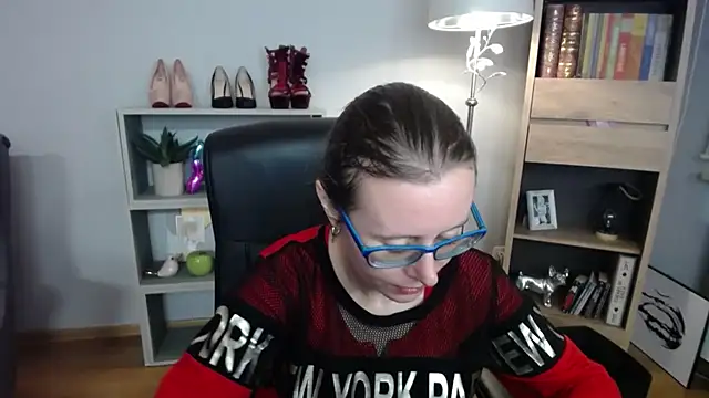 sweetxLizzy online show from November 2025 05:20:02 AM