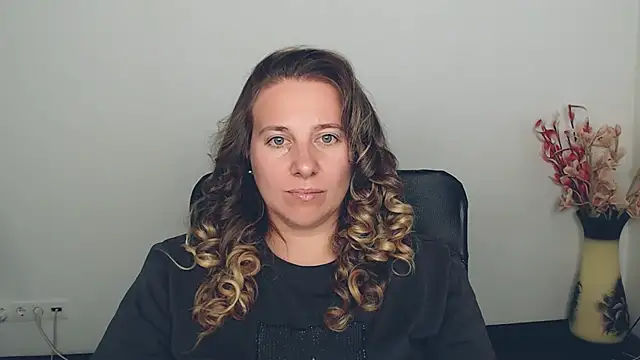 Snapshot of Darklure_ chatting on September 2025 01:55:02 PM Darklure  online show from September 2025 01:55:02 PM