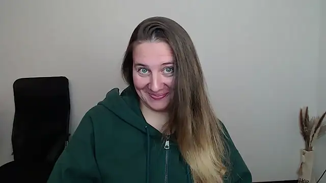 Snapshot of Darklure_ chatting on October 2025 03:25:02 PM Darklure  online show from October 2025 03:25:02 PM