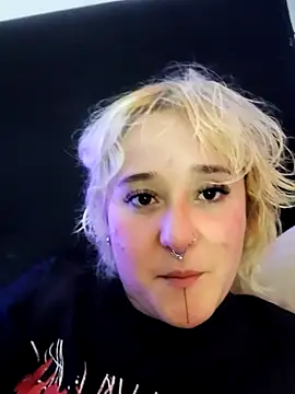 Snapshot of mistresscrowley666 chatting on April 2026 01:06:02 AM mistresscrowley666 online show from April 2026 01:06:02 AM