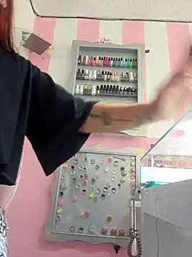 sandy y online show from November 2025 04:18:01 PM