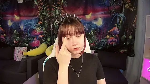 ClaraParks online show from April 2026 07:52:02 PM