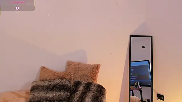 Dulcey  online show from September 2025 10:50:02 AM