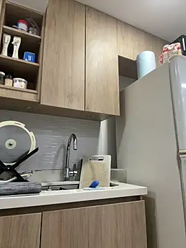  Zahara  online show from April 2026 11:33:02 PM