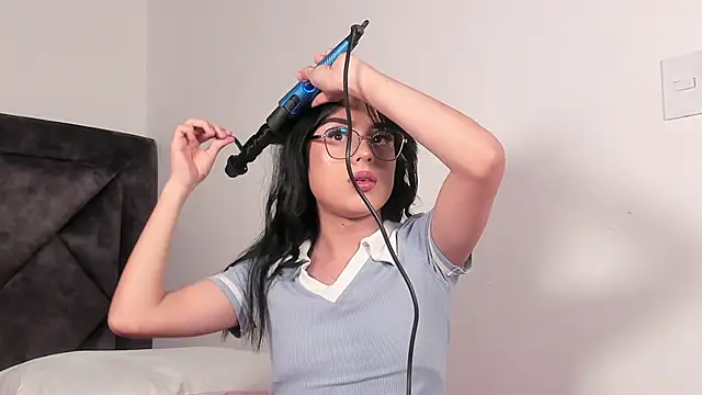 Snapshot of SamanthaRivas_ chatting on September 2025 11:31:02 PM SamanthaRivas online show from September 2025 11:31:02 PM