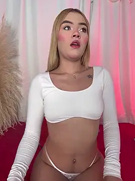 Snapshot of Miaa_rosses3 chatting on May 2026 02:19:02 AM Miaa rosses3 online show from May 2026 02:19:02 AM