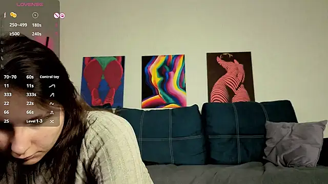 TrixiBell online show from March 2026 04:19:01 AM