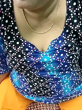 Snapshot of Sofia-0 chatting on September 2025 07:47:01 PM Sofia-0 online show from September 2025 07:47:01 PM