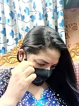 Snapshot of Sofia-0 chatting on September 2025 07:40:02 PM Sofia-0 online show from September 2025 07:40:02 PM