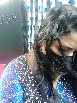 Snapshot of Sofia-0 chatting on October 2025 05:31:01 PM Sofia-0 online show from October 2025 05:31:01 PM