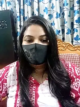 Snapshot of Sofia-0 chatting on October 2025 06:31:02 PM Sofia-0 online show from October 2025 06:31:02 PM