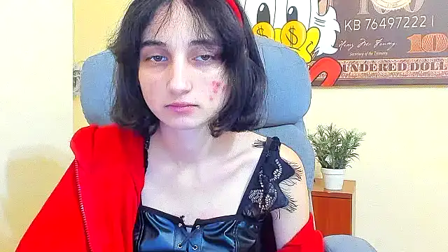 Marri-Stella online show from December 2025 10:02:01 AM