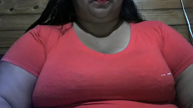 Snapshot of MARRENTINHA34 chatting on April 2026 09:37:01 PM MARRENTINHA34 online show from April 2026 09:37:01 PM