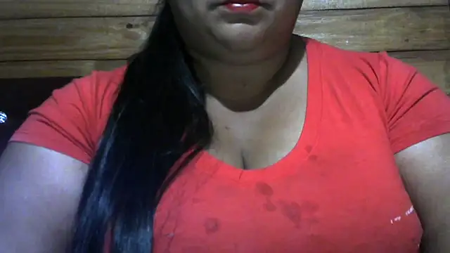 Snapshot of MARRENTINHA34 chatting on April 2026 10:43:02 PM MARRENTINHA34 online show from April 2026 10:43:02 PM
