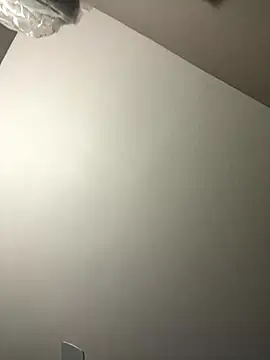 Snapshot of MsSuperWettt chatting on December 2025 08:40:02 AM MsSuperWettt online show from December 2025 08:40:02 AM