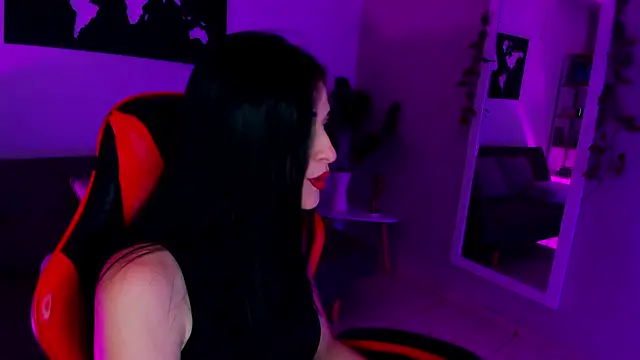 Snapshot of ZoeValencia1 chatting on February 2026 12:14:01 PM ZoeValencia1 online show from February 2026 12:14:01 PM