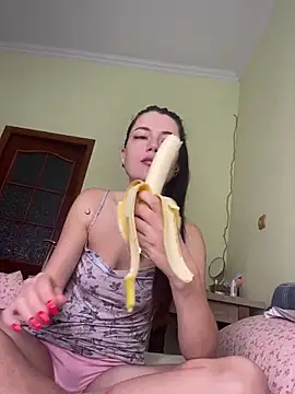 Snapshot of Cute_Erika chatting on September 2025 09:20:02 AM Cute Erika online show from September 2025 09:20:02 AM