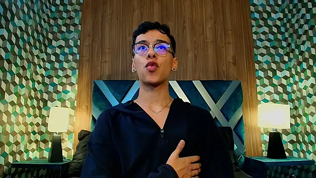 Aiden Royce online show from September 2025 03:40:01 AM