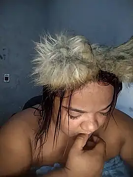 melcarioca1111 online show from January 2026 07:48:02 PM