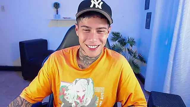 Snapshot of setthomas chatting on March 2026 09:08:02 PM setthomas online show from March 2026 09:08:02 PM