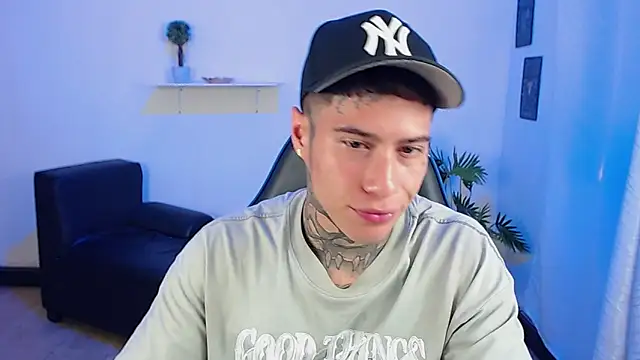 Snapshot of setthomas chatting on March 2026 10:16:01 PM setthomas online show from March 2026 10:16:01 PM