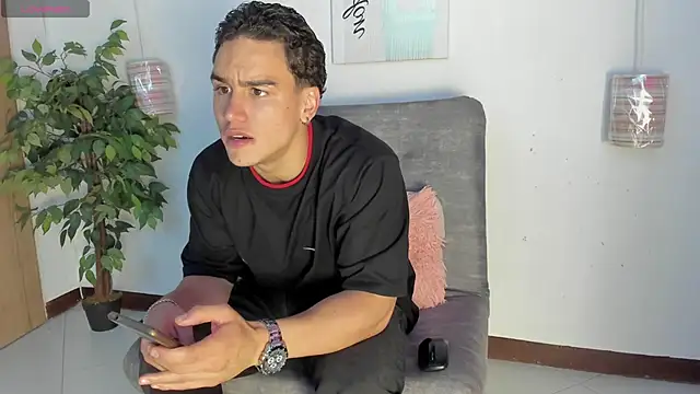 battistaturner online show from April 2026 10:21:02 PM