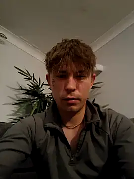 Snapshot of cameron334 chatting on June 2026 01:01:02 AM cameron334 online show from June 2026 01:01:02 AM