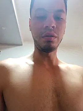 josrenyerz online show from February 2026 12:56:01 PM