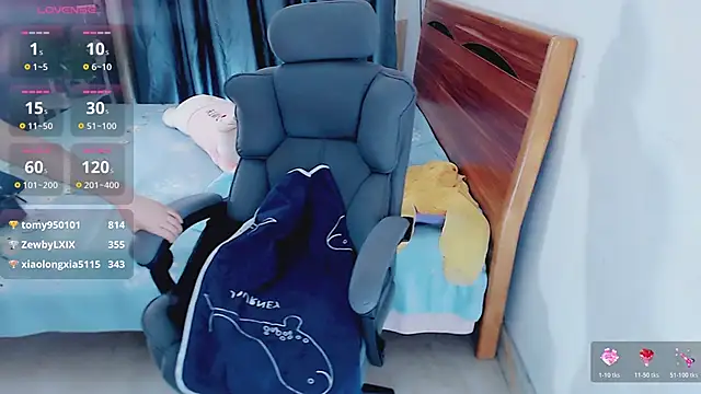 yaoyao-baby520 online show from March 2026 01:17:01 PM