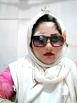 Snapshot of Nusrat-N chatting on March 2026 02:34:01 PM Nusrat-N online show from March 2026 02:34:01 PM