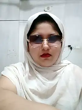 Snapshot of Nusrat-N chatting on June 2026 12:30:01 PM Nusrat-N online show from June 2026 12:30:01 PM