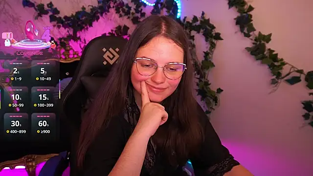 SophieDreamss online show from November 2025 02:28:01 PM