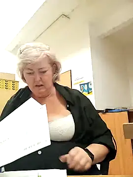 TerezaVelvet online show from October 2025 09:50:02 AM