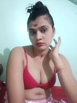 Snapshot of Kavya-Tiwari chatting on May 2026 06:02:01 PM Kavya-Tiwari online show from May 2026 06:02:01 PM