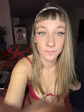 Snapshot of deepthem chatting on March 2026 10:13:02 PM deepthem online show from March 2026 10:13:02 PM