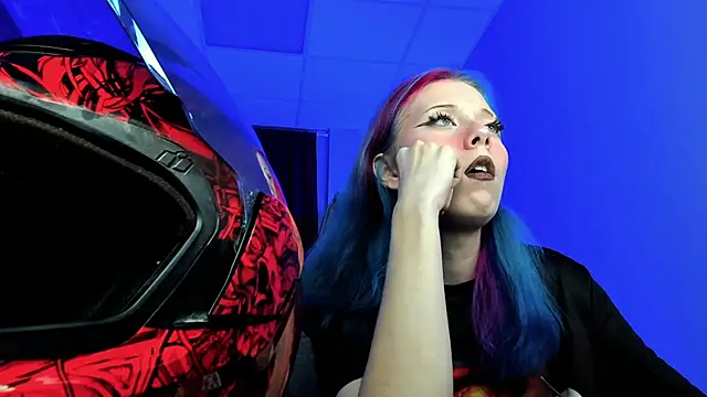 Snapshot of SakuraBliss chatting on November 2025 05:00:01 PM SakuraBliss online show from November 2025 05:00:01 PM