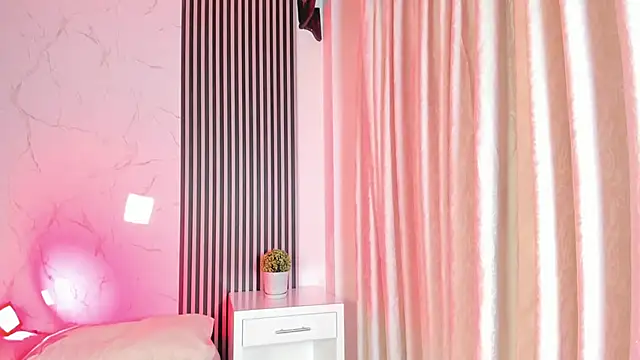 AdharaSweet1  online show from April 2026 04:56:01 AM