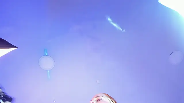 MadisonAnngel online show from January 2026 08:11:02 PM