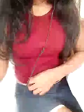 Snapshot of trending_tamizhachii chatting on September 2025 09:57:02 AM trending tamizhachii online show from September 2025 09:57:02 AM