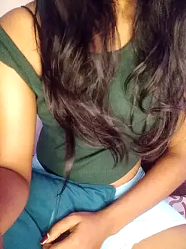 Snapshot of trending_tamizhachii chatting on October 2025 06:33:01 AM trending tamizhachii online show from October 2025 06:33:01 AM