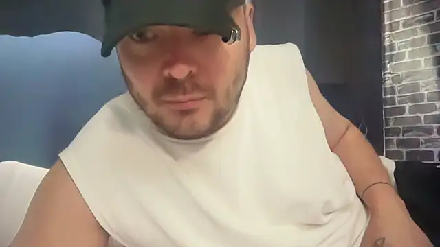 Snapshot of rough1985 chatting on September 2025 04:54:01 PM rough1985 online show from September 2025 04:54:01 PM