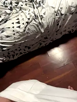 Snapshot of rough1985 chatting on December 2025 11:42:02 PM rough1985 online show from December 2025 11:42:02 PM