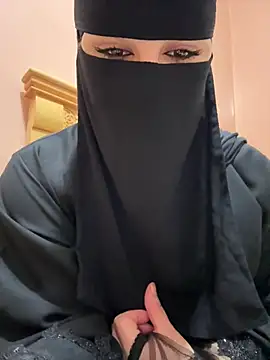  Laiali  online show from February 2026 03:42:01 PM